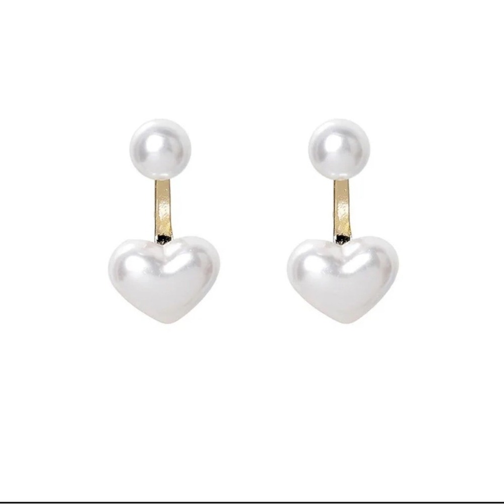 White Faux Pearl Heart Drop Earrings‎ Gold Tone Romantic Coquette Jewelry